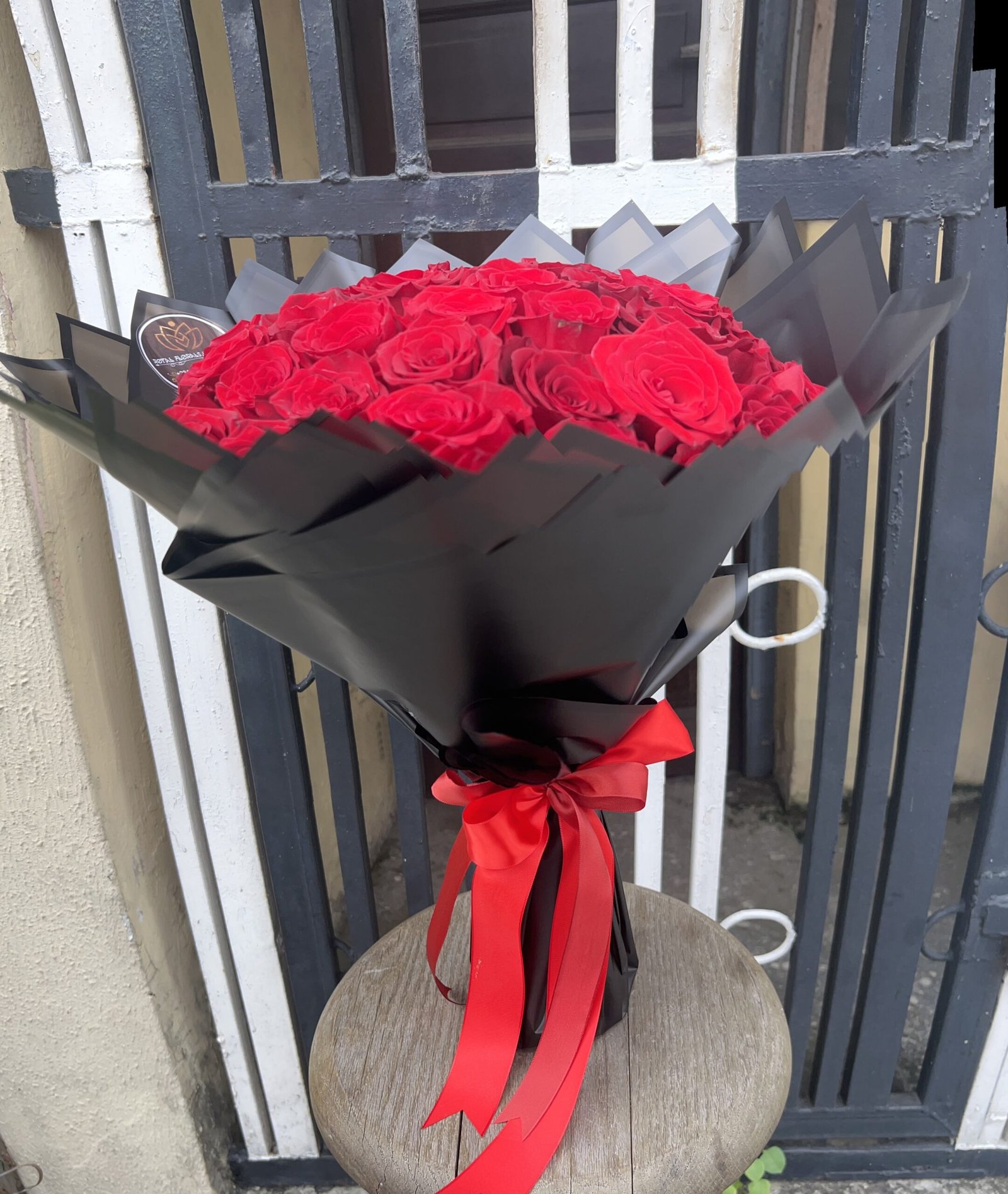 Royal Bouquet 08 - Image 4